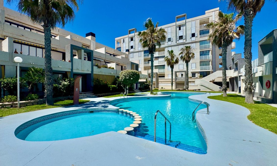 Wiederverkauf - Wohnung -
Torrevieja - Torre La Mata