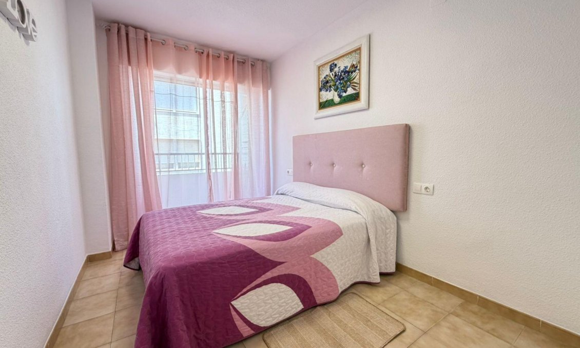 Wiederverkauf - Wohnung -
Torrevieja - Centro