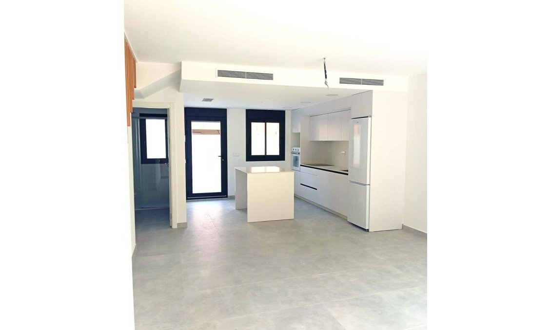 Resale - Villa -
Cox - Costa Blanca
