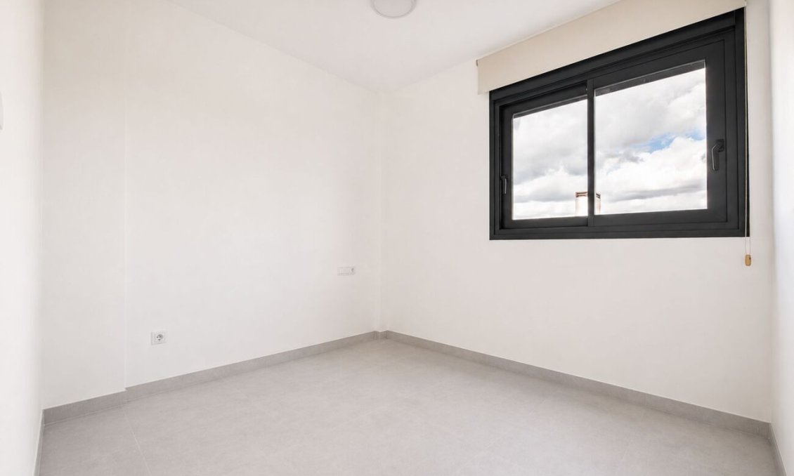 Resale - Villa -
Cox - Costa Blanca