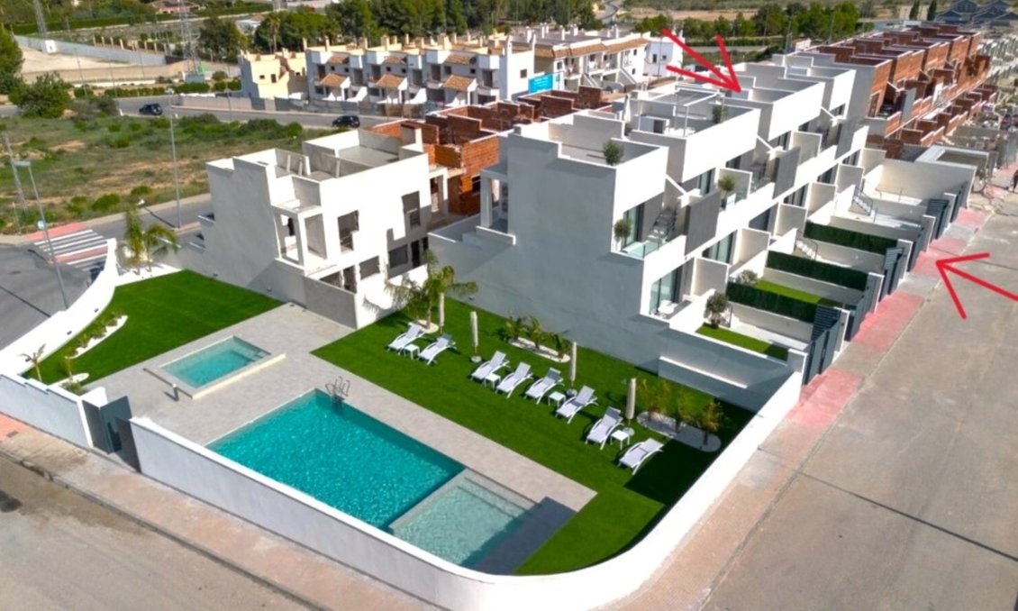 Resale - Villa -
Cox - Costa Blanca