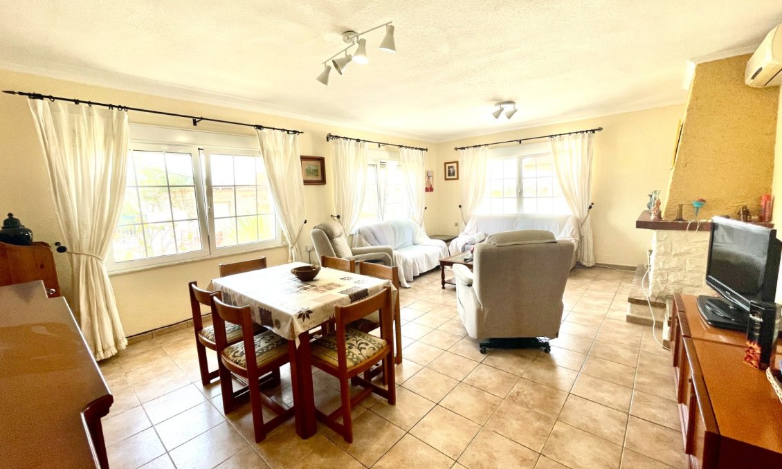 Használt Ingatlanok - Villa -
Benijofar - Costa Blanca