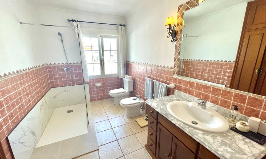 Használt Ingatlanok - Villa -
Benijofar - Costa Blanca