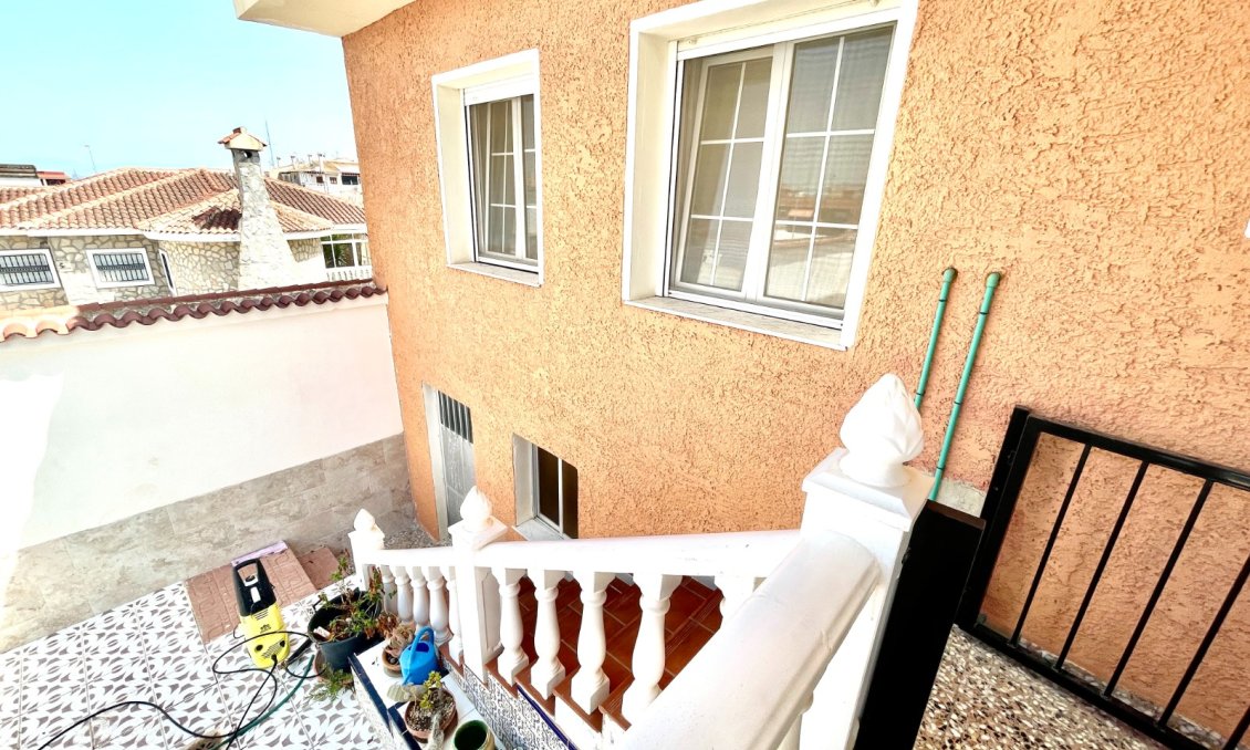 Használt Ingatlanok - Villa -
Benijofar - Costa Blanca