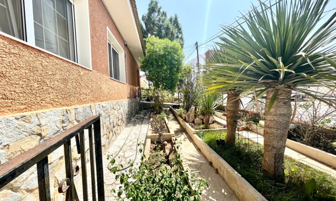 Használt Ingatlanok - Villa -
Benijofar - Costa Blanca