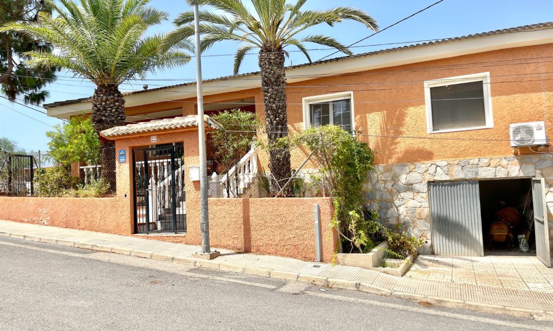 Használt Ingatlanok - Villa -
Benijofar - Costa Blanca
