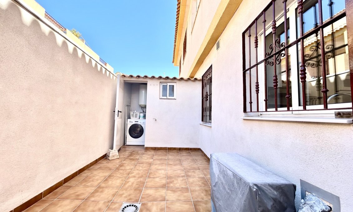 Resale - Apartment -
La Zenia - Costa Blanca