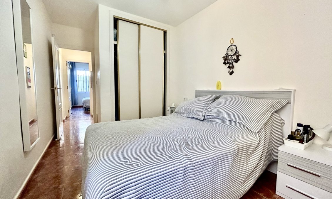 Resale - Apartment -
La Zenia - Costa Blanca