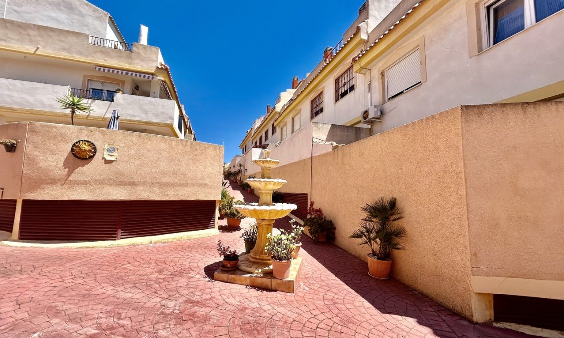 Resale - Apartment -
La Zenia - Costa Blanca
