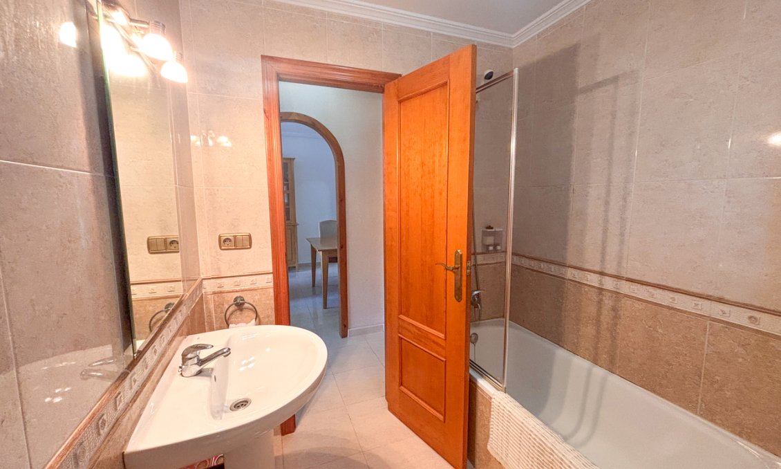Resale - Apartment -
Cabo Roig - Costa Blanca