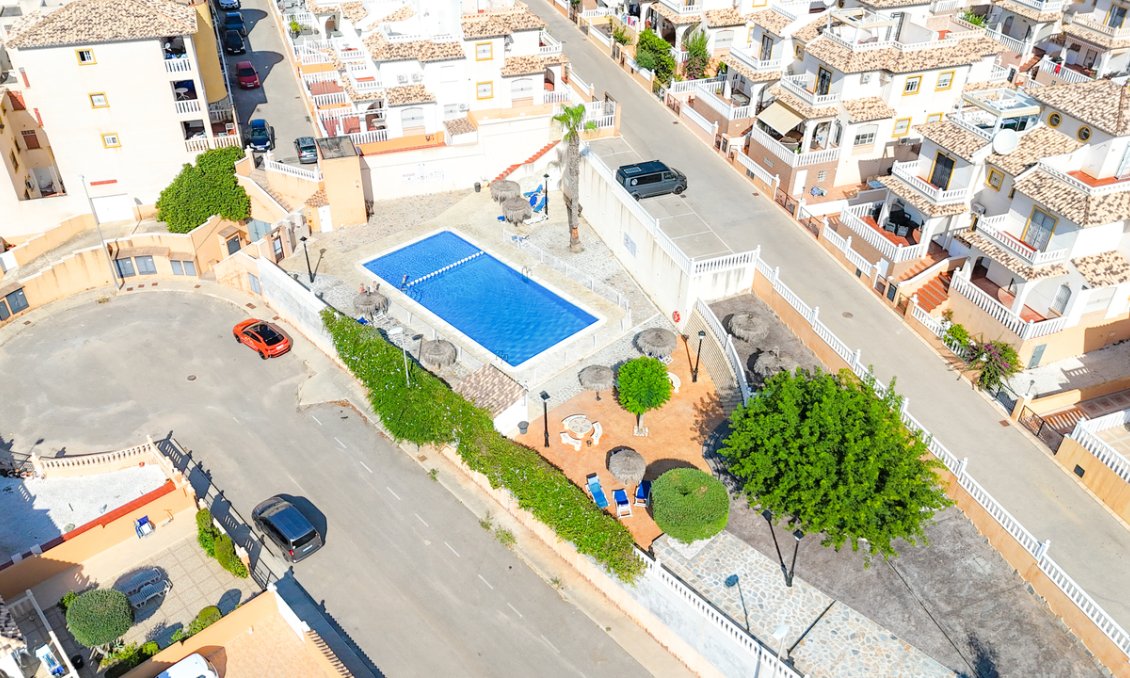 Resale - Apartment -
Cabo Roig - Costa Blanca