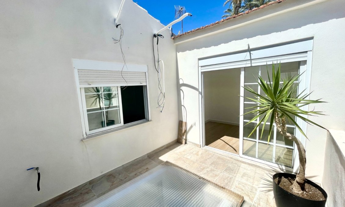 Resale - Townhouse -
Daya Vieja - Costa Blanca