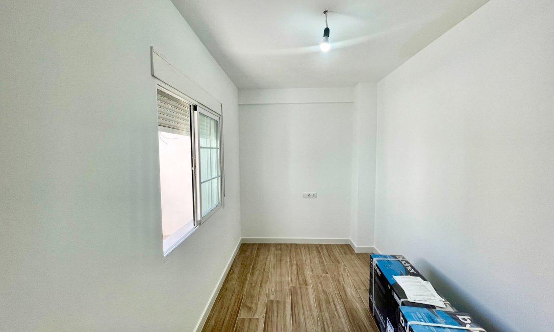 Resale - Townhouse -
Daya Vieja - Costa Blanca