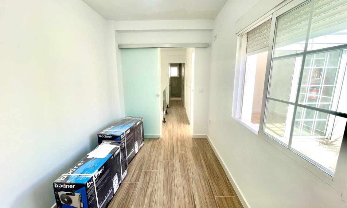 Resale - Townhouse -
Daya Vieja - Costa Blanca