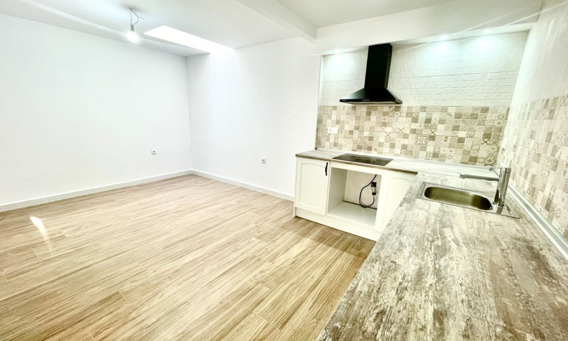 Resale - Townhouse -
Daya Vieja - Costa Blanca