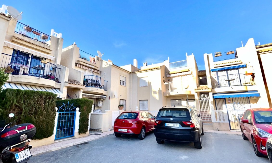 Wiederverkauf - Wohnung -
Torrevieja - Costa Blanca