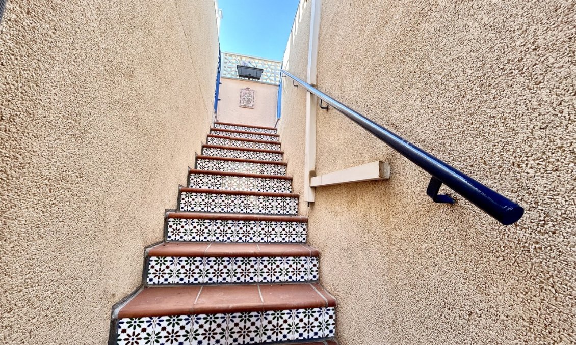 Wiederverkauf - Wohnung -
Torrevieja - Costa Blanca