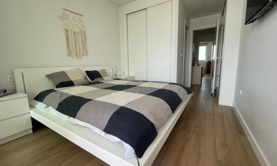 Resale - Apartment -
Villamartin - Costa Blanca