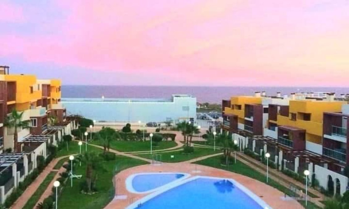 Resale - Apartment -
Orihuela Costa - Horizonte - La Campana