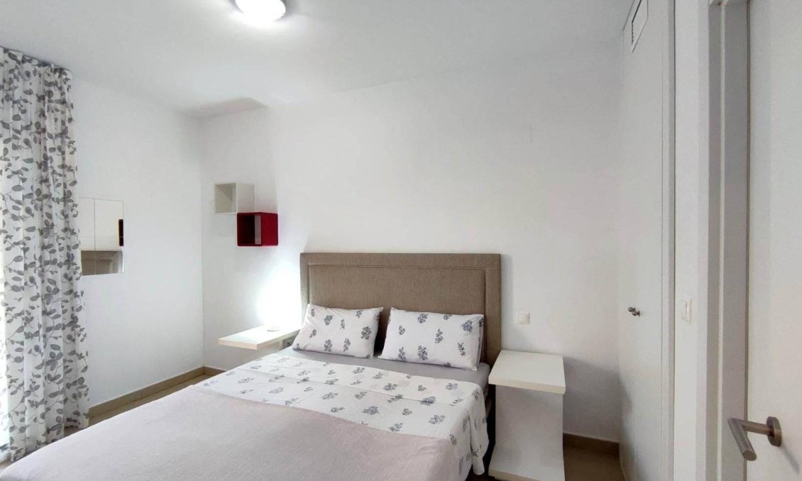 Resale - Apartment -
Orihuela Costa - Horizonte - La Campana