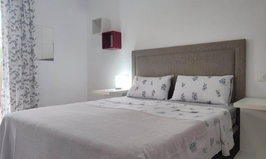 Resale - Apartment -
Orihuela Costa - Horizonte - La Campana