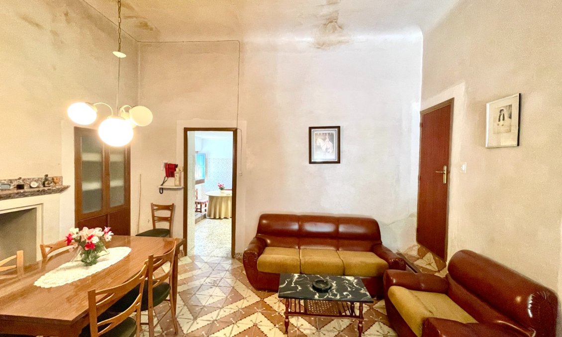 Resale - Villa -
La Romana - Inland