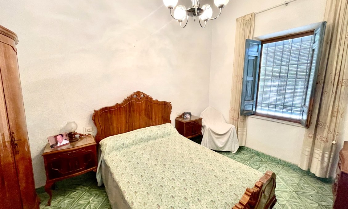 Resale - Villa -
La Romana - Inland
