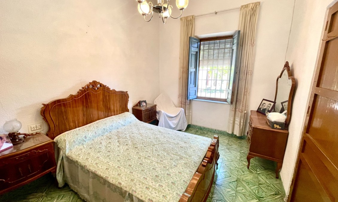 Resale - Villa -
La Romana - Inland