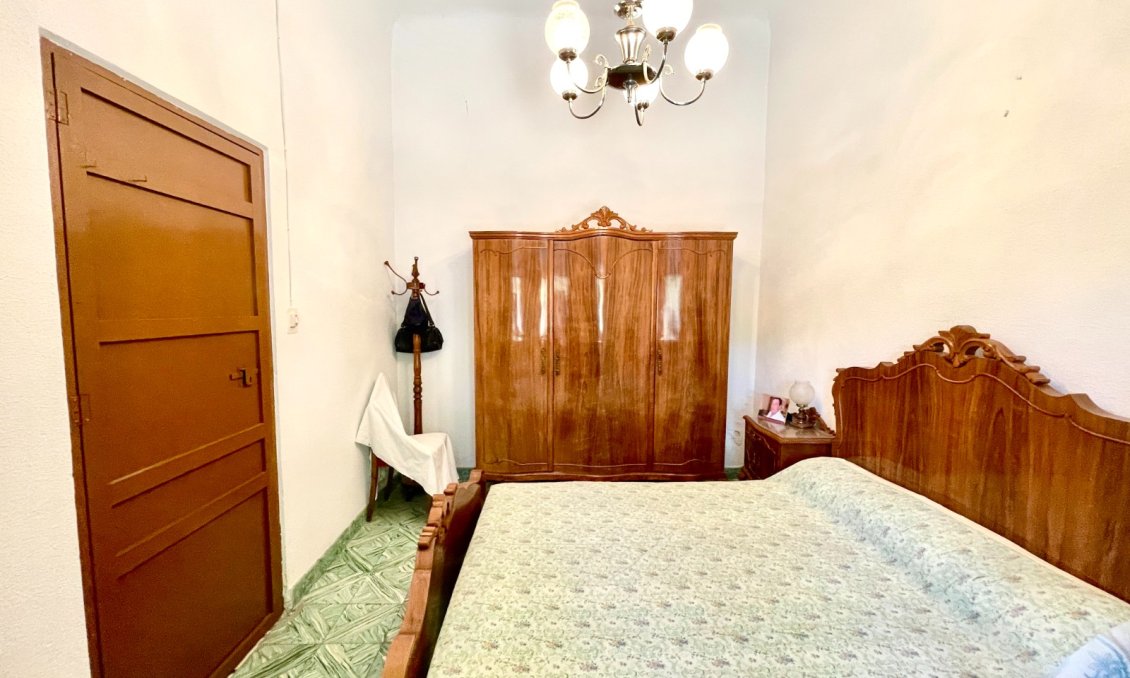 Resale - Villa -
La Romana - Inland