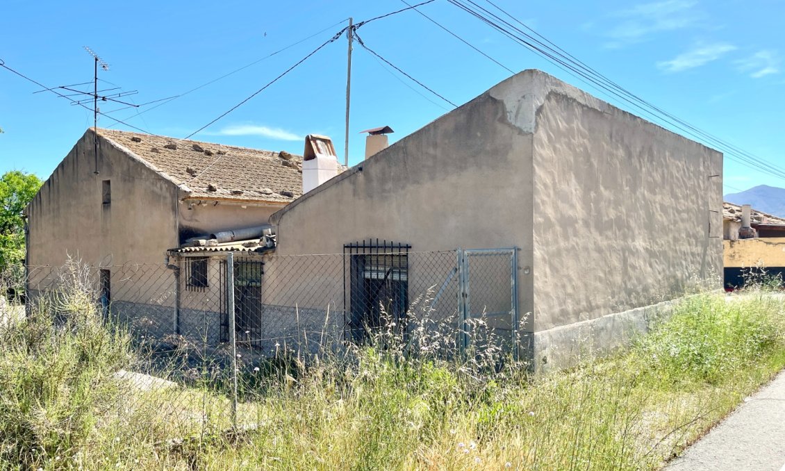 Resale - Villa -
La Romana - Inland