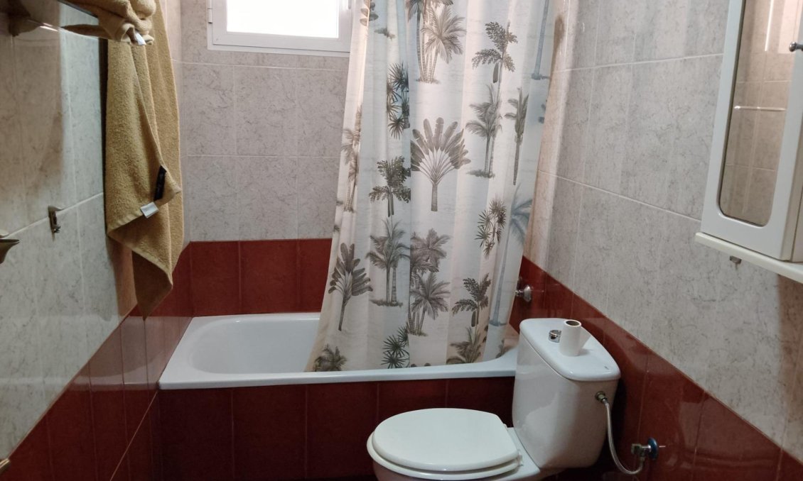 Resale - Apartment -
Puerto de Mazarron - Paseo