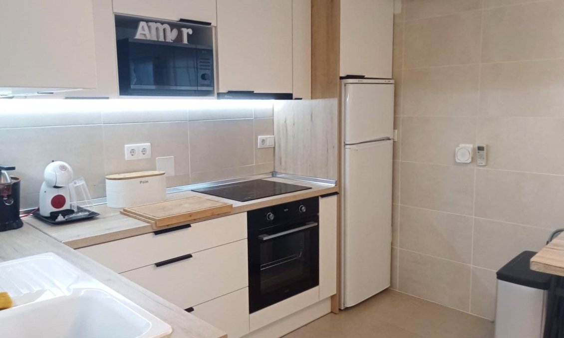 Resale - Bungalow -
Torrevieja - Torretas
