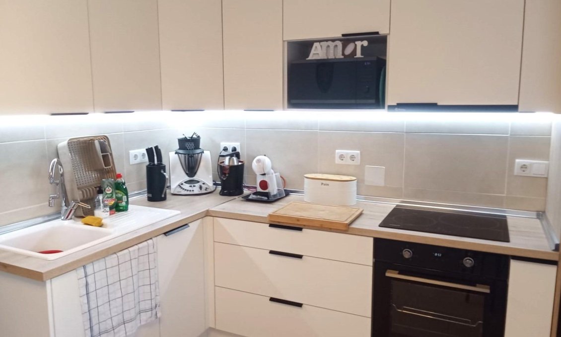Resale - Bungalow -
Torrevieja - Torretas
