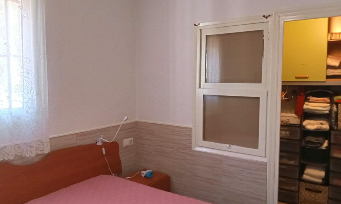 Resale - Bungalow -
Torrevieja - Torretas