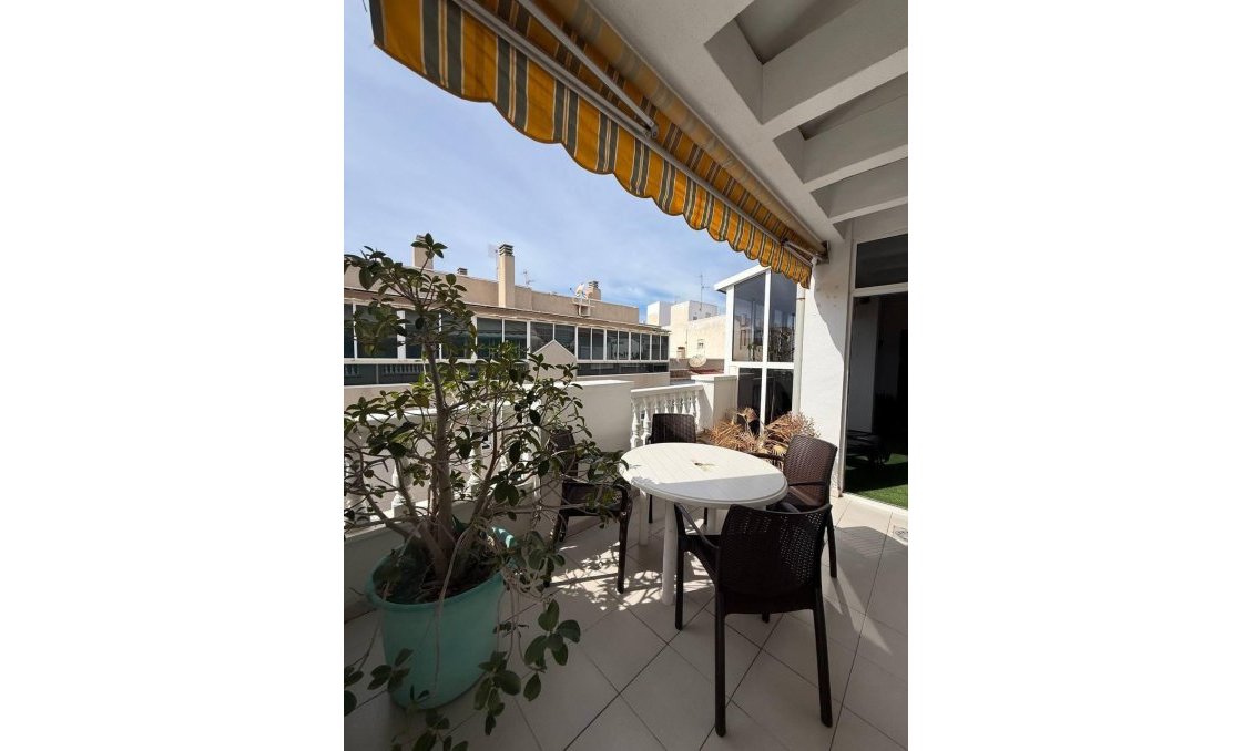 Resale - Penthouse -
Torrevieja - Playa del Cura