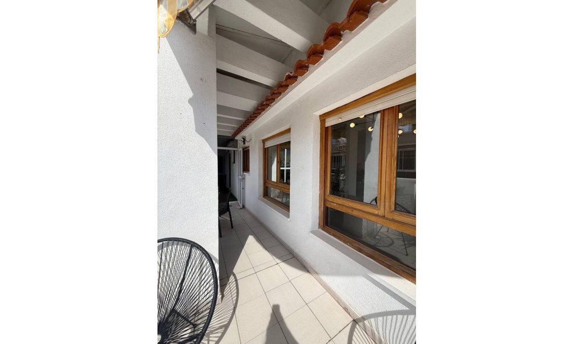 Resale - Penthouse -
Torrevieja - Playa del Cura