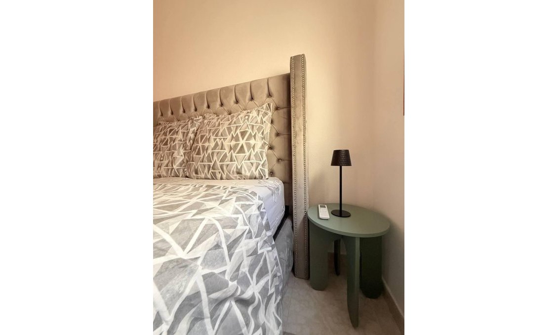 Resale - Penthouse -
Torrevieja - Playa del Cura