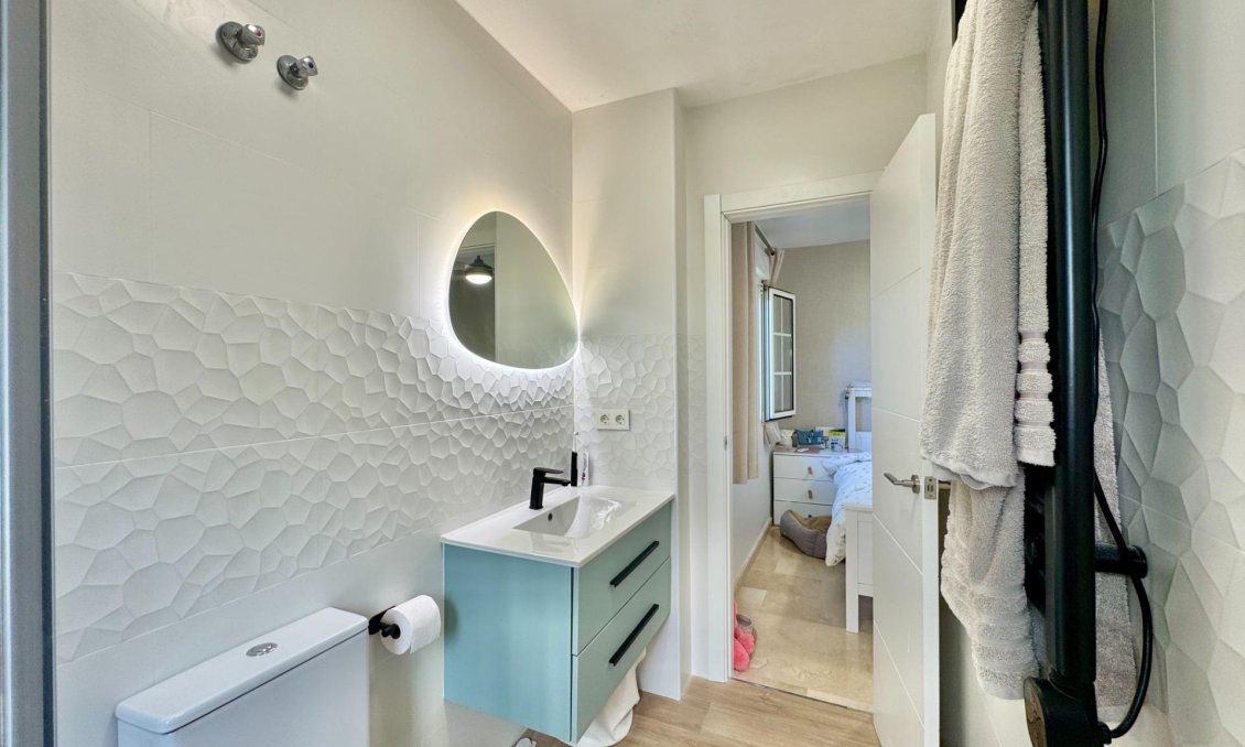 Resale - Bungalow -
Orihuela Costa - Villamartín-las Filipinas