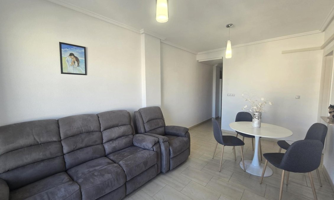 Wiederverkauf - Wohnung -
Torrevieja - Centro
