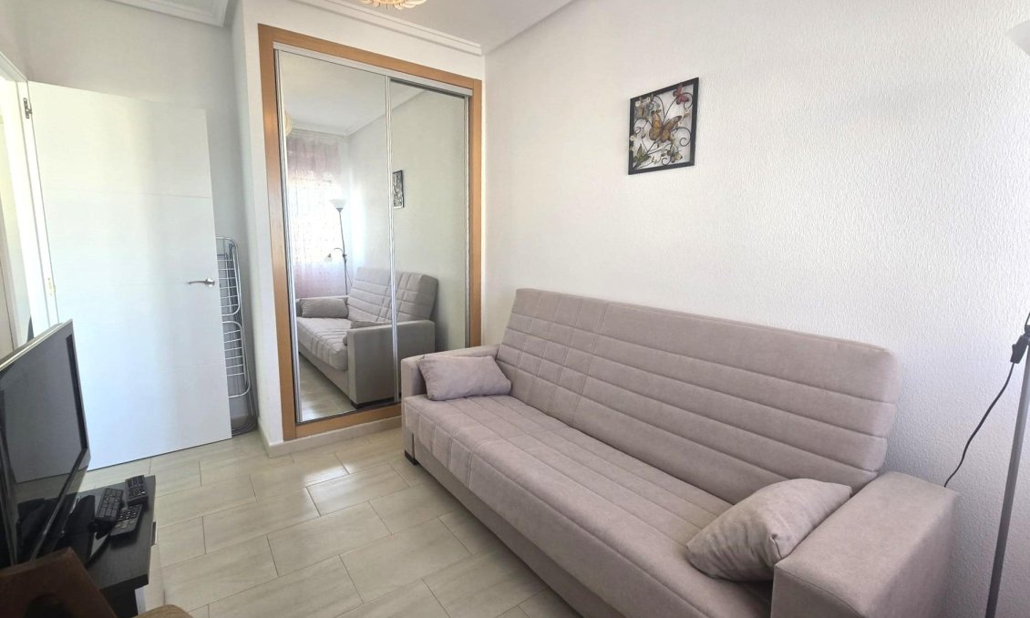 Wiederverkauf - Wohnung -
Torrevieja - Centro