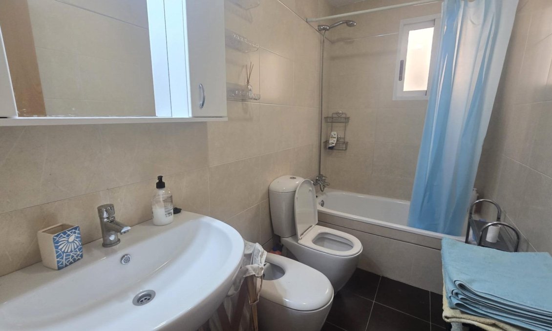 Wiederverkauf - Wohnung -
Torrevieja - Centro