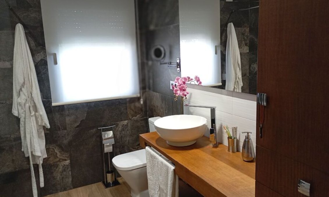 Resale - Villa -
Daya Nueva - Costa Blanca