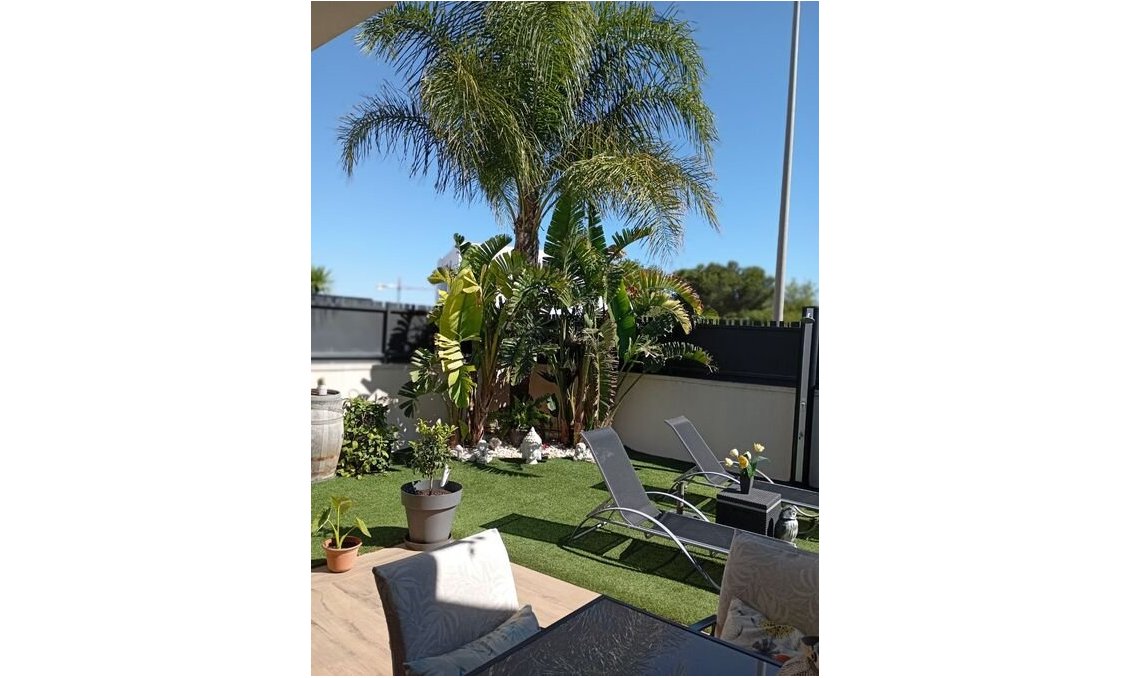 Resale - Villa -
Daya Nueva - Costa Blanca