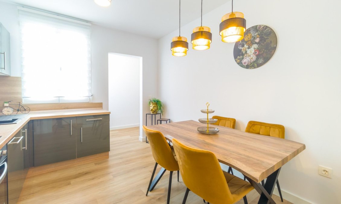 Resale - Apartment -
Torrevieja - Playa del Cura
