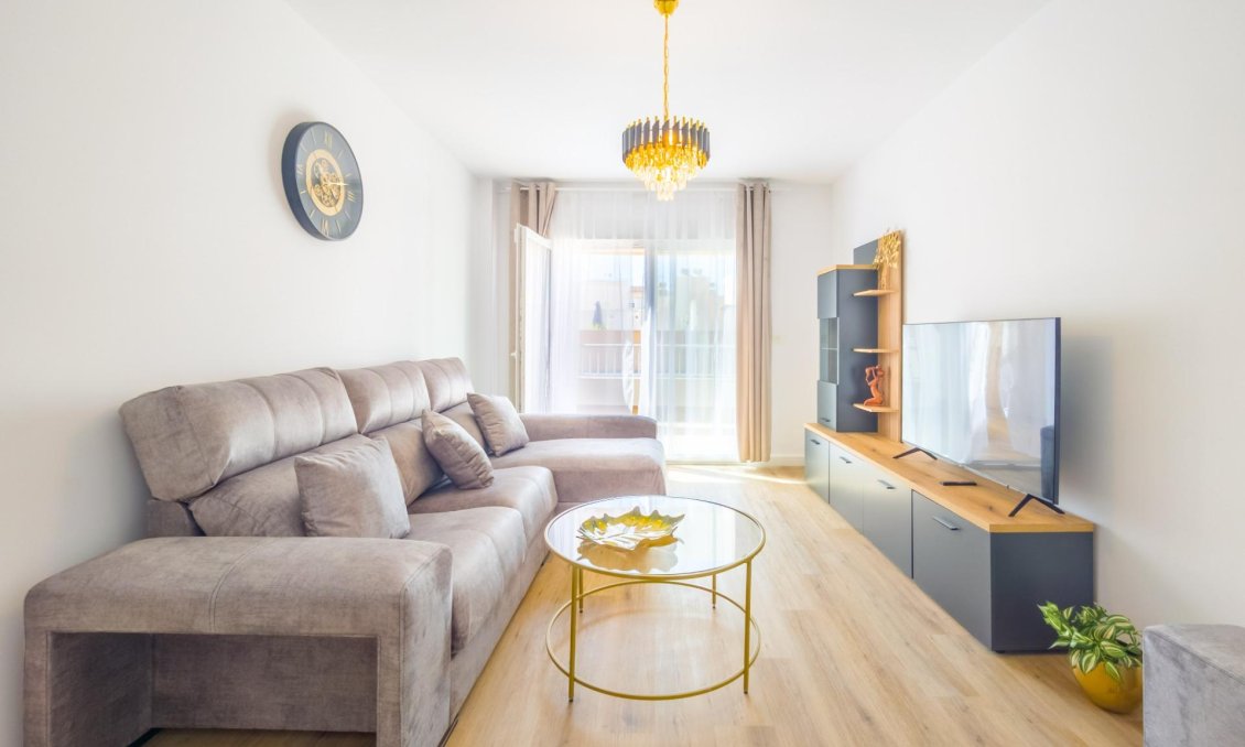 Resale - Apartment -
Torrevieja - Playa del Cura