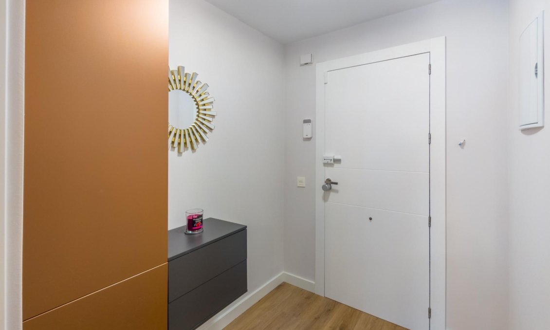 Resale - Apartment -
Torrevieja - Playa del Cura