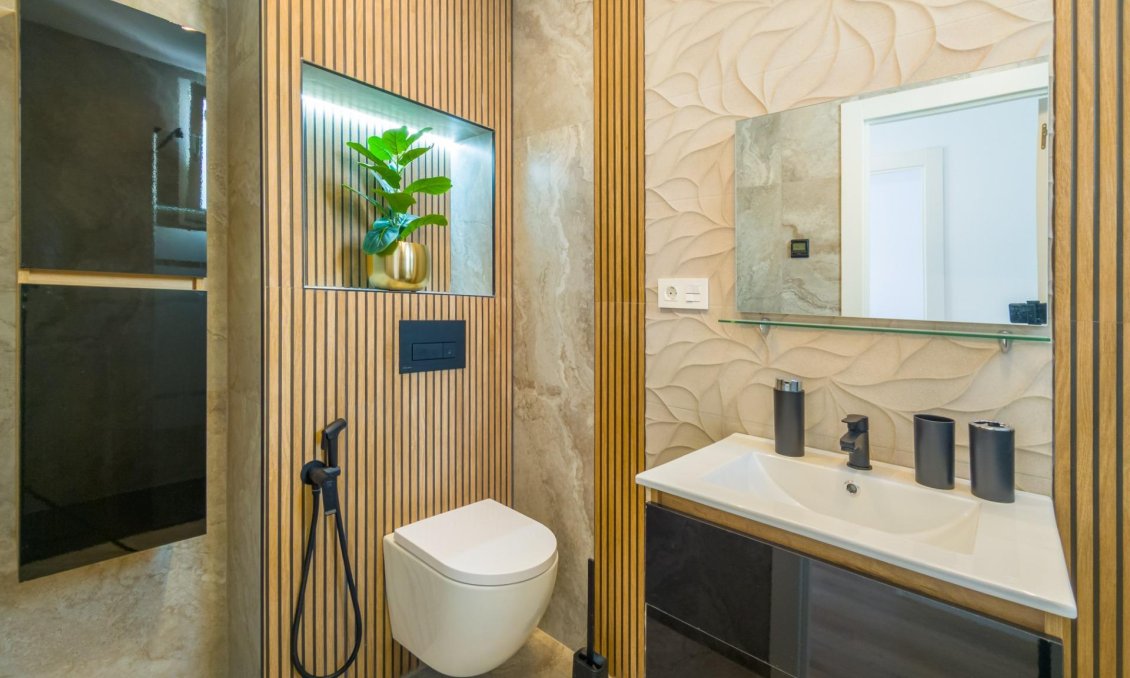 Resale - Apartment -
Torrevieja - Playa del Cura