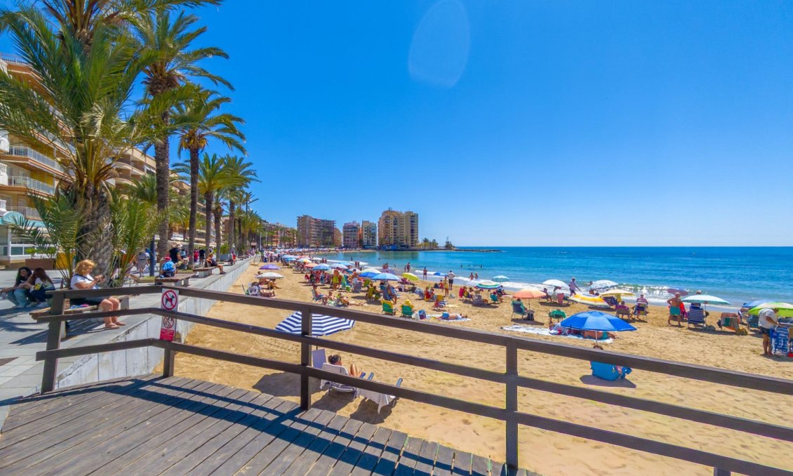 Resale - Apartment -
Torrevieja - Playa del Cura