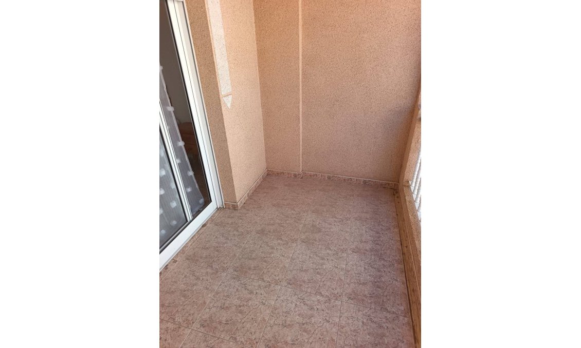 Resale - Duplex -
Lo Pagan - La Puntica
