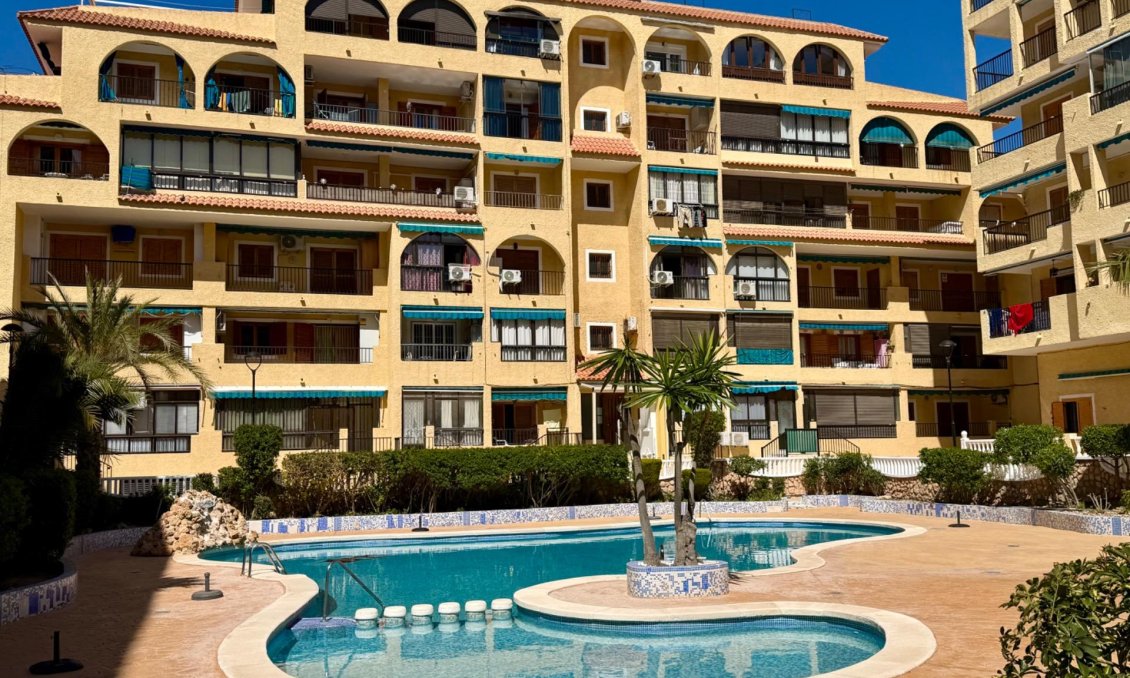 Resale - Apartment -
Torrevieja - La Mata Pueblo